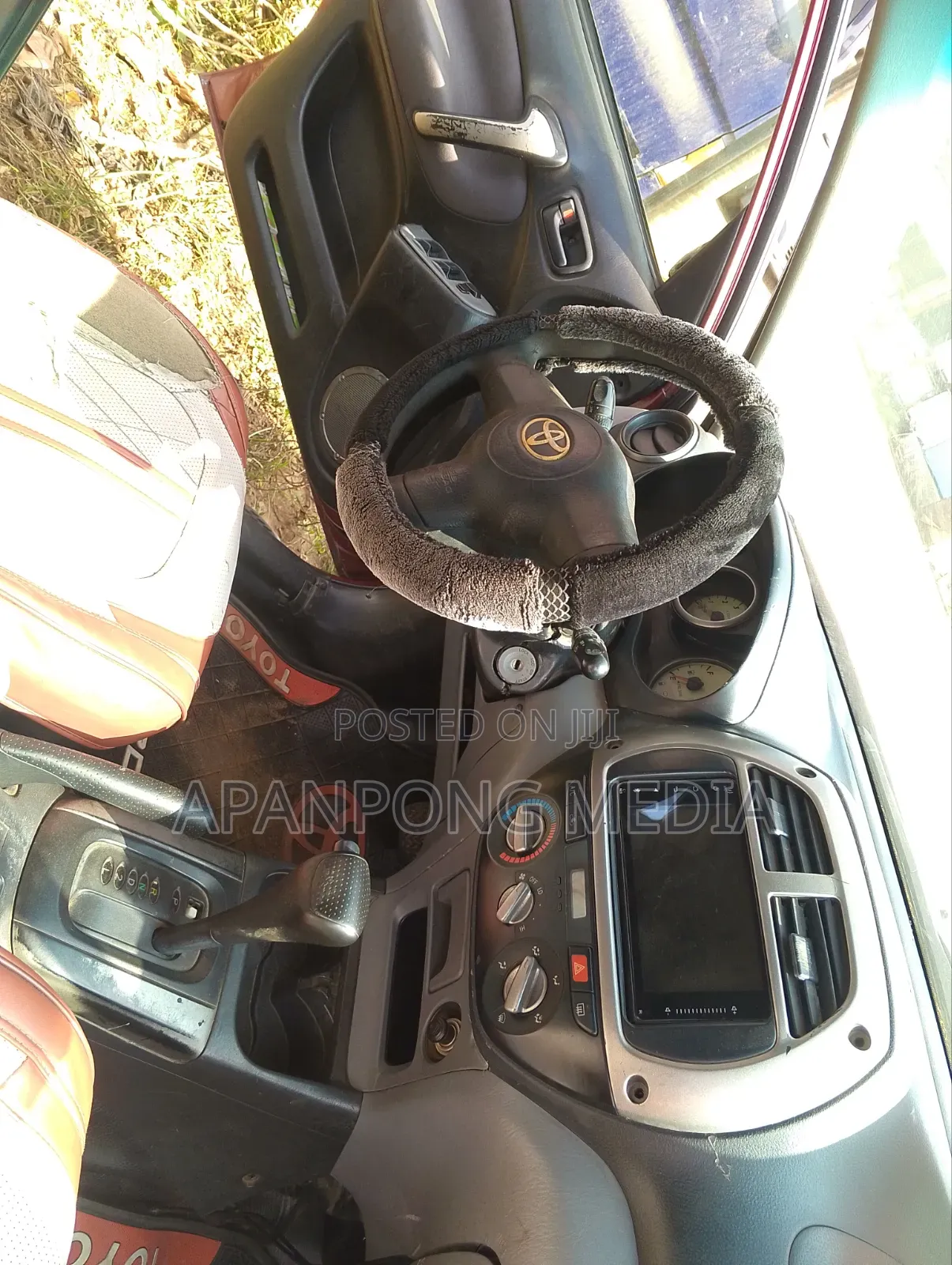Toyota RAV4 2002 Red