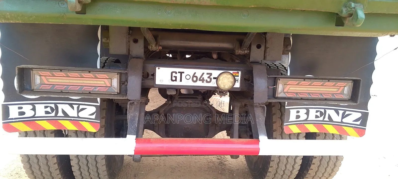 Mercedes-Benz Single Axle Tipper Truck 1996 Green