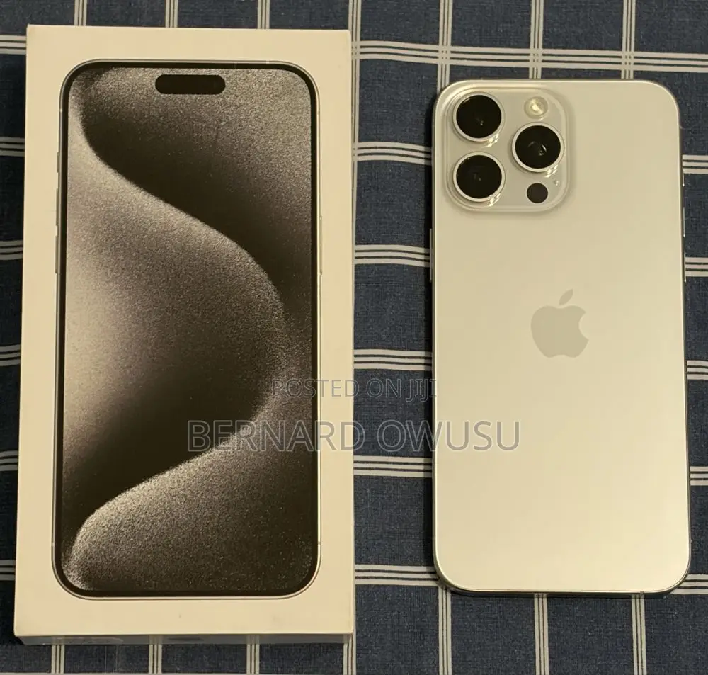 Apple iPhone 15 Pro Max 256 GB White