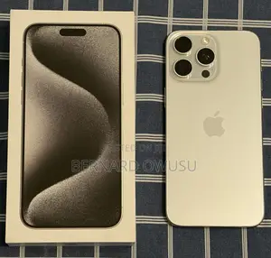 Apple iPhone 15 Pro Max 256 GB White