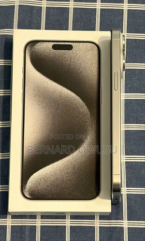 Apple iPhone 15 Pro Max 256 GB White