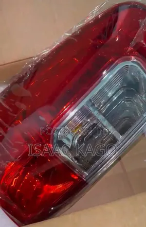 Nissan Navara 2016 Tail Light