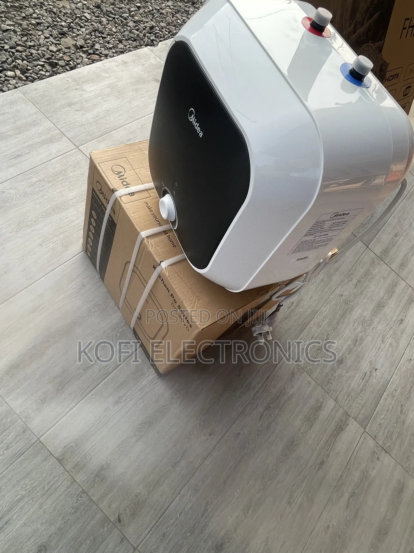 Anti-Bacterial Layer MIDEA 200W Electric Water Heater (D15-20vd)