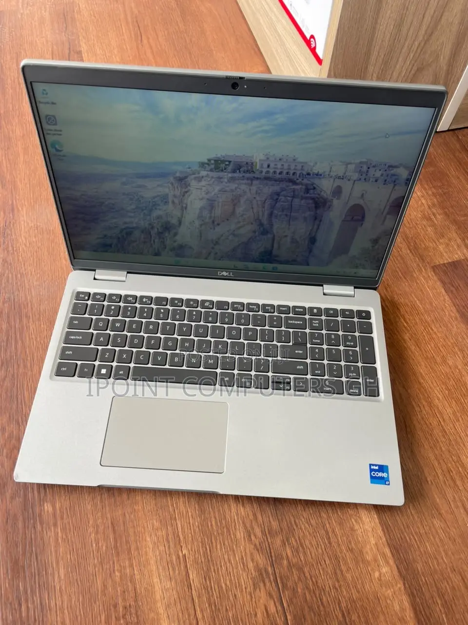 Laptop Dell Precision 3570 32GB Intel Core i7 SSD 1T