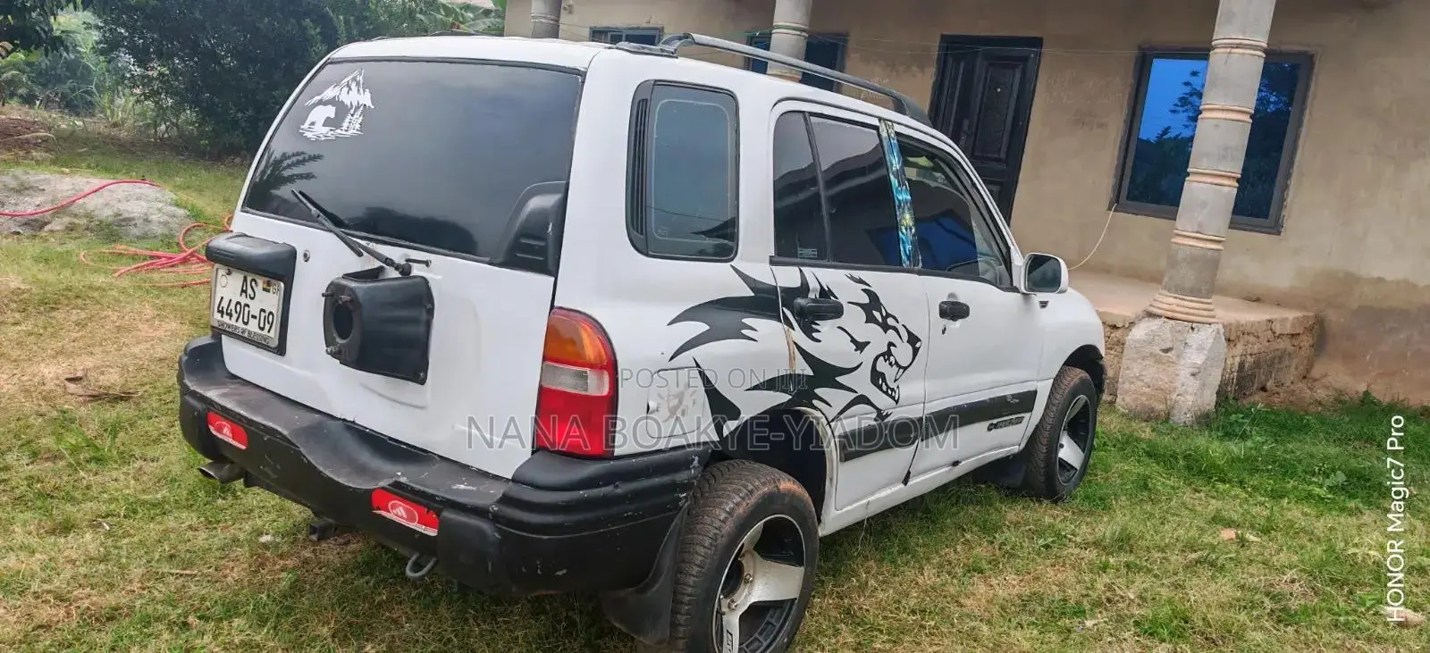 Chevrolet Tracker 2000 White