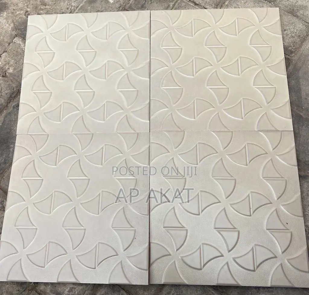 30x30 Foreign Compound