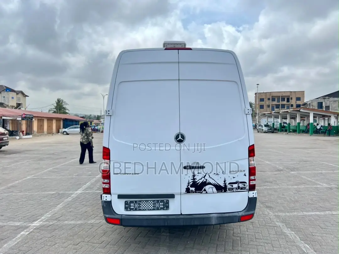 Mercedes-Benz Sprinter 2017 White
