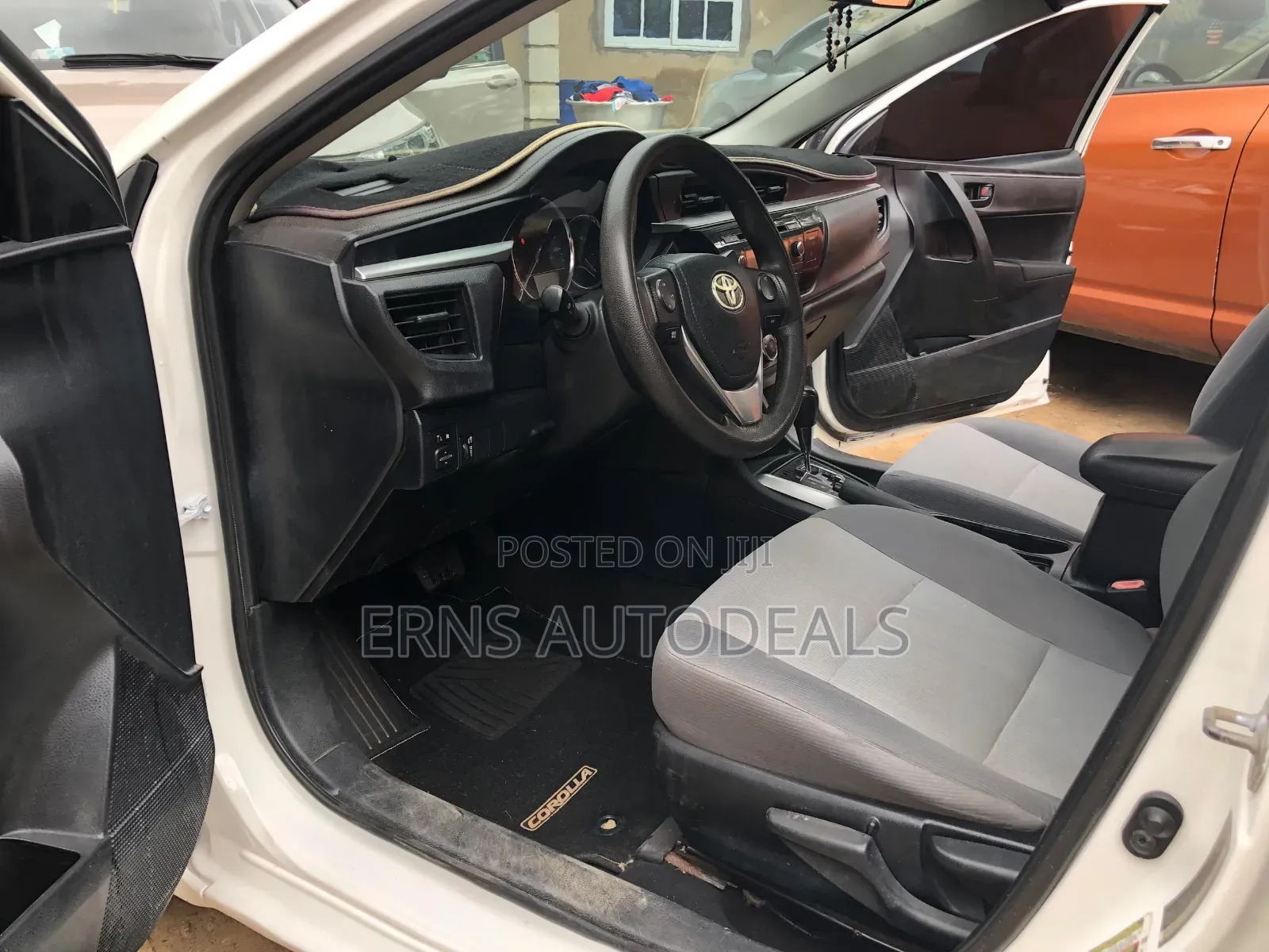 Toyota Corolla 2015 White