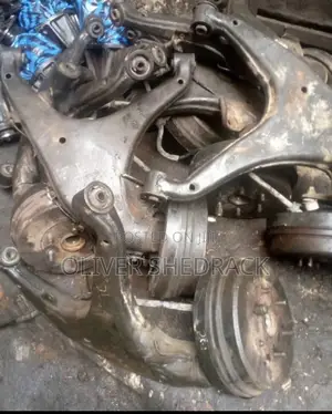 Toyota Hiace Back Hub