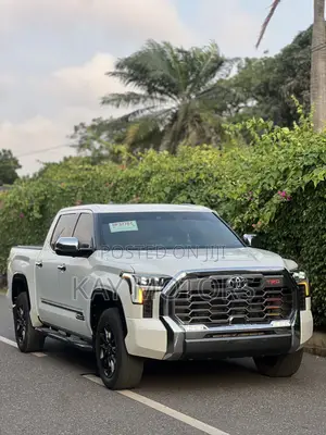 Toyota Tundra 1794 Edition CrewMax 6.5' Bed 2024 White