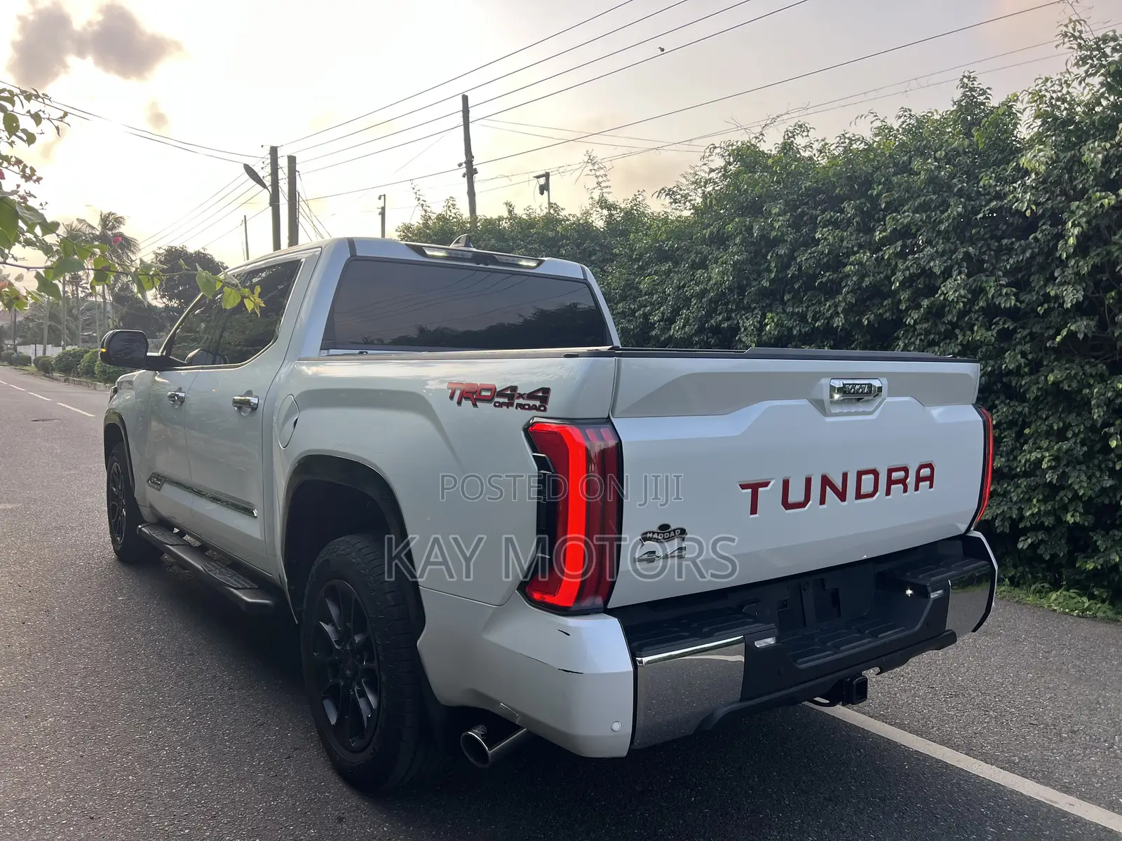Toyota Tundra 1794 Edition CrewMax 6.5' Bed 2024 White