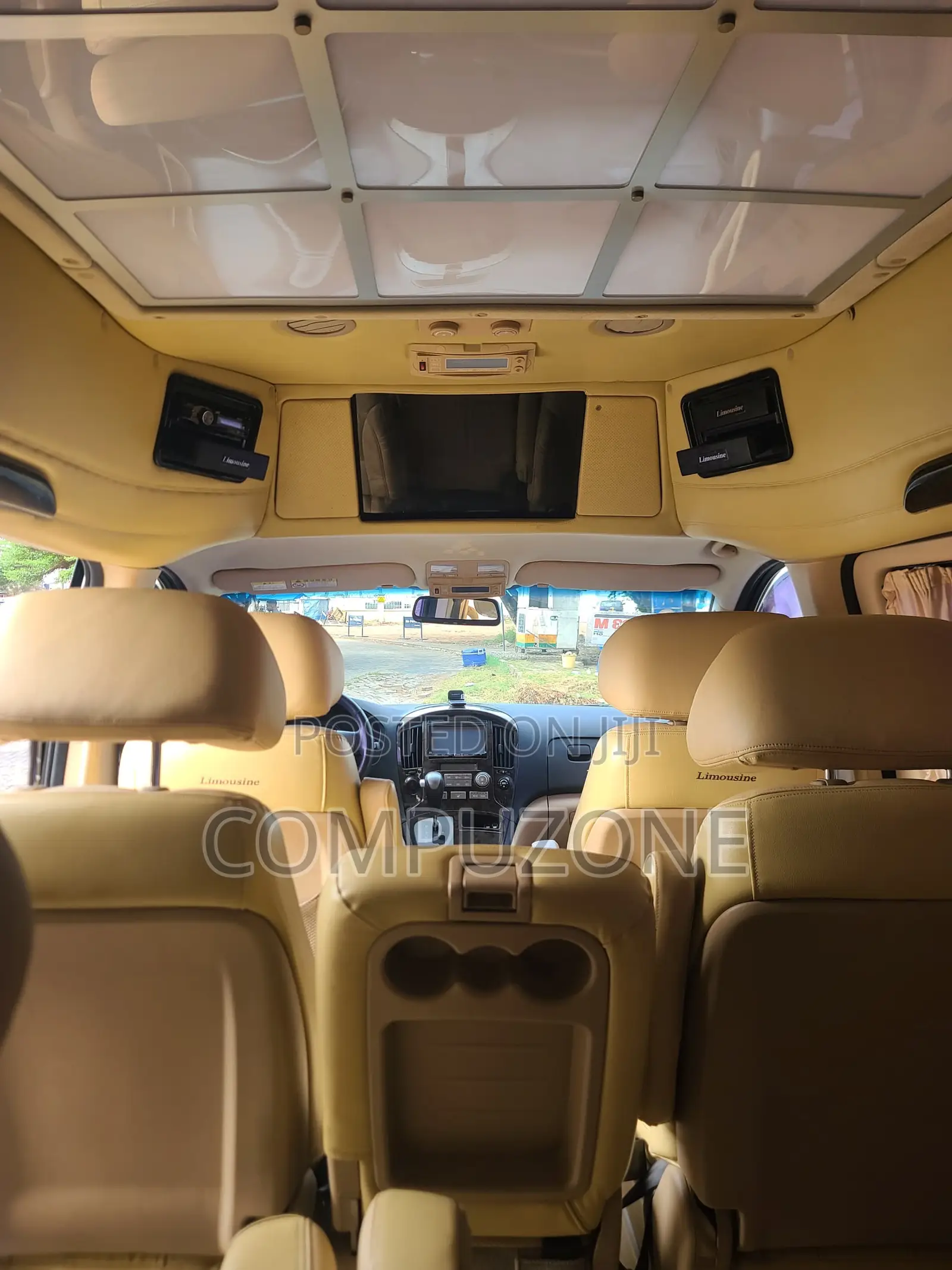 Hyundai Starex 2014 Black