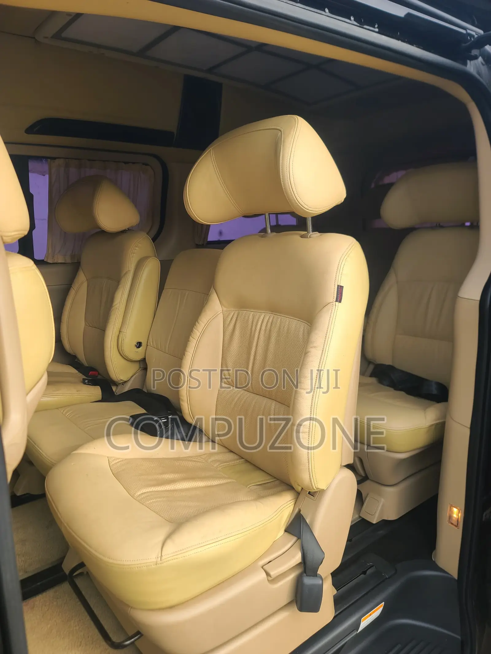 Hyundai Starex 2014 Black