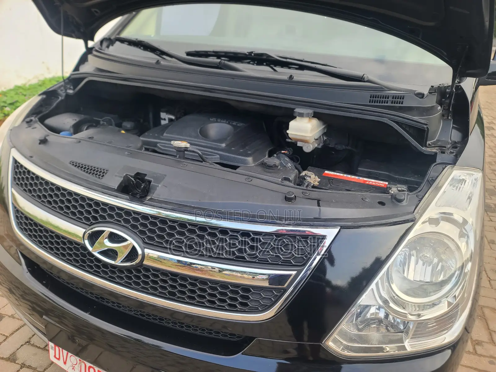 Hyundai Starex 2014 Black