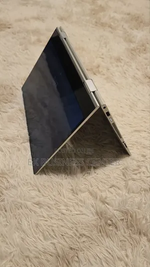 Laptop HP Envy x360 Convertible 15 es2xx 8GB Intel Core i5 SSD 256GB