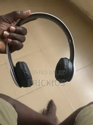 P47 Rechargeable Bluetooth Headphone Bass