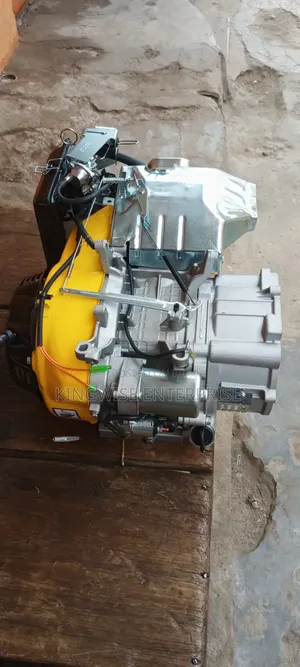 GS390E 13HP Petro Engine With Electric Start.
