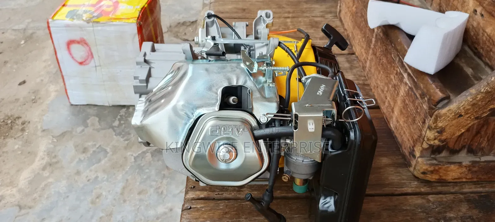 GS390E 13HP Petro Engine With Electric Start.