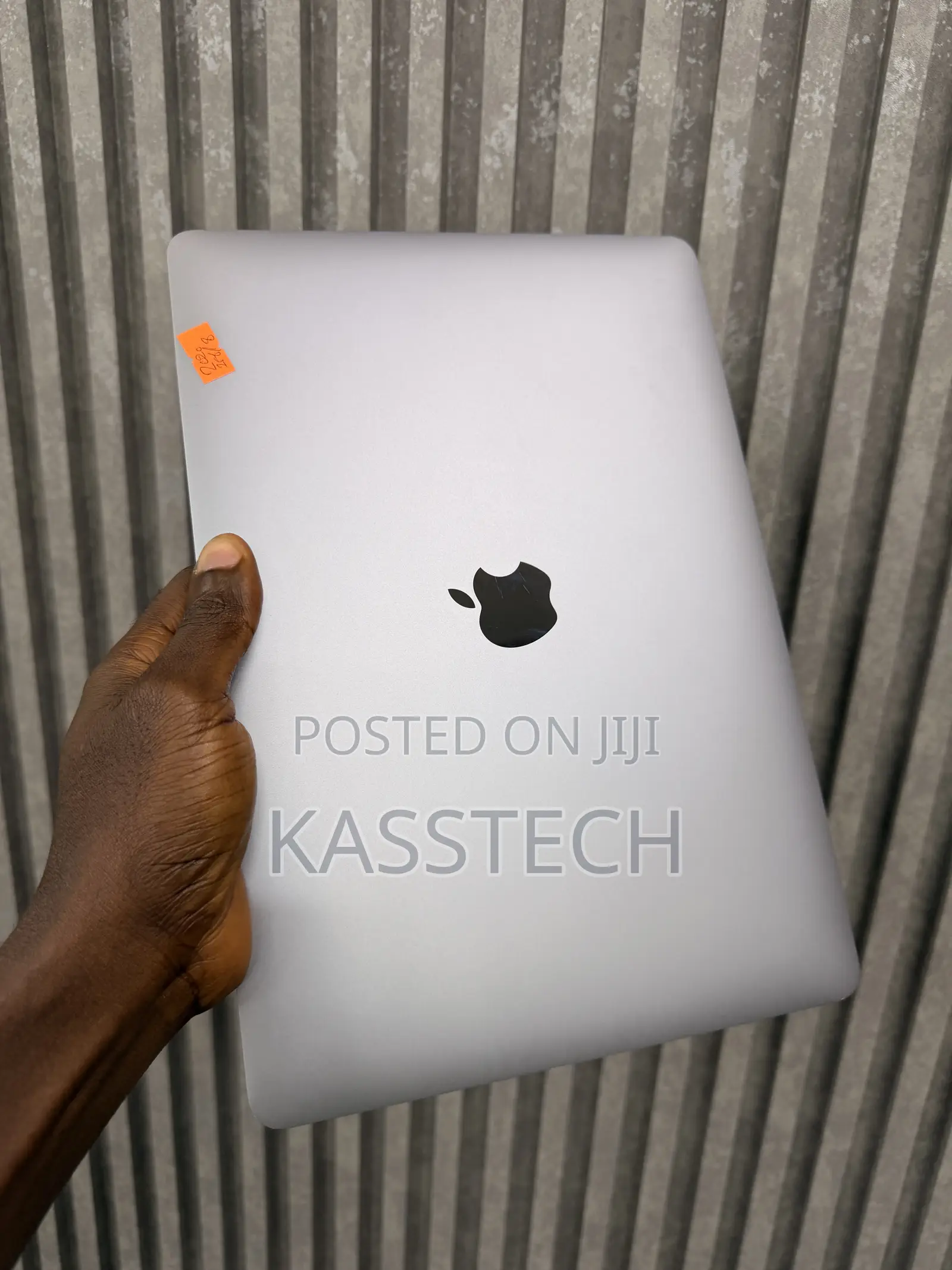 Laptop Apple MacBook Pro 2020 8GB Intel Core i5 SSD 256GB