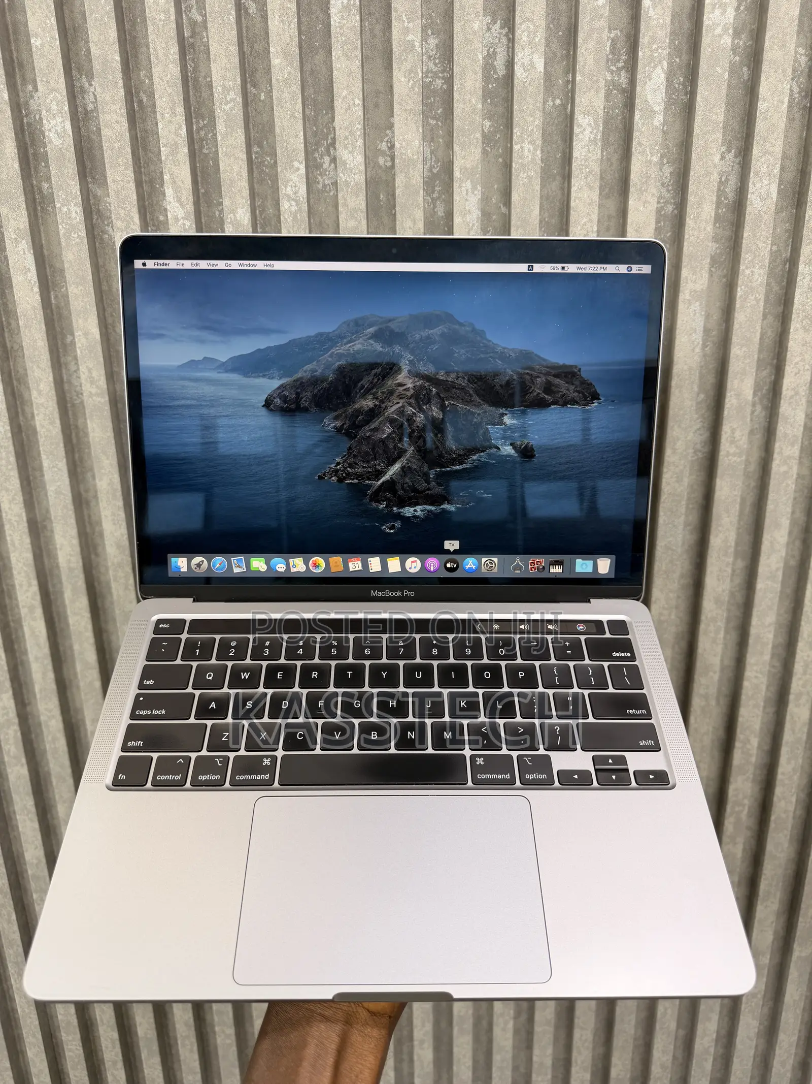 Laptop Apple MacBook Pro 2020 8GB Intel Core i5 SSD 256GB