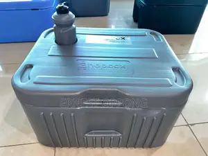 Students Chop Box