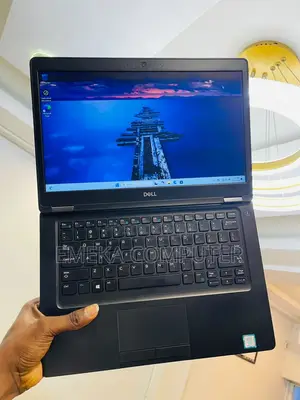 Laptop Dell Latitude 5491 8GB Intel Core i5 SSD 256GB