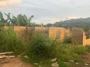 2bdrm Apartment in Atwima Nwabiagya for sale