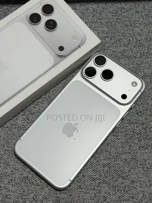 New Apple iPhone 17 Pro Max 256 GB Silver
