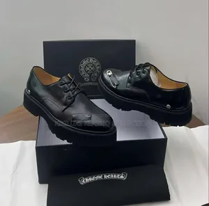 Men's Shoe