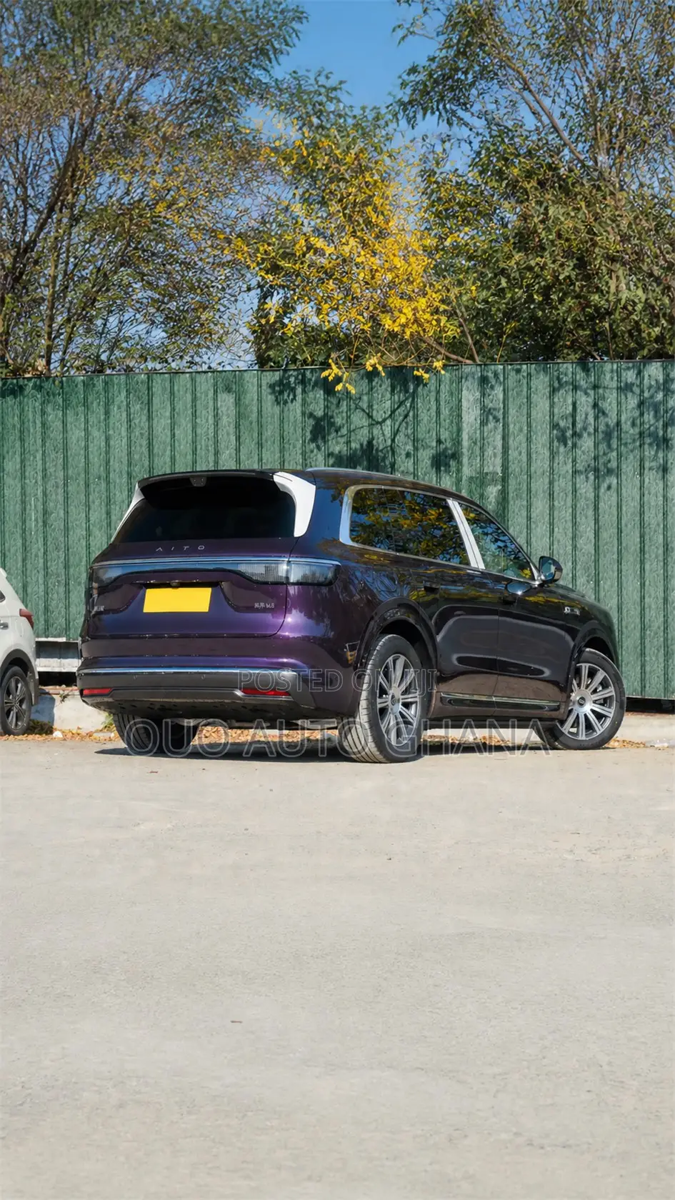 AITO M8 2025 Purple