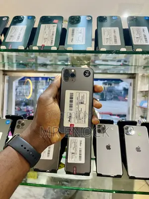 New Apple iPhone 11 Pro 64 GB Black
