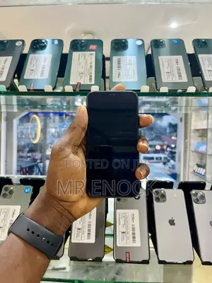 New Apple iPhone 11 Pro 64 GB Black