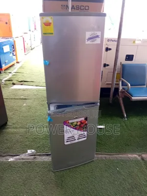 Boch 2 Door Refrigerator With Spacious Bottom Freezer