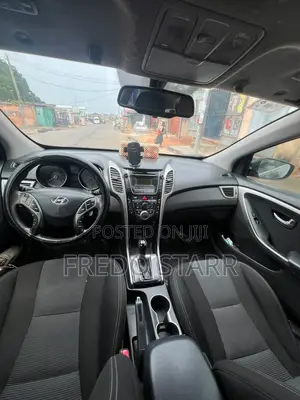 Hyundai Elantra 2012 Black