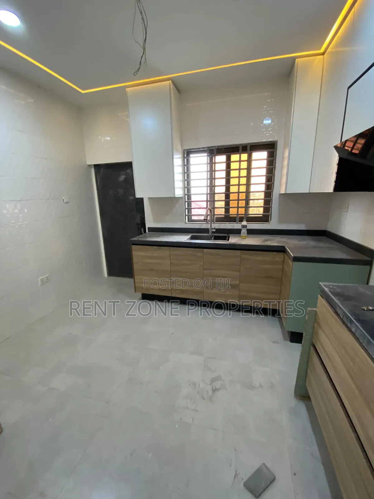 2bdrm Apartment in Ablekuma for rent