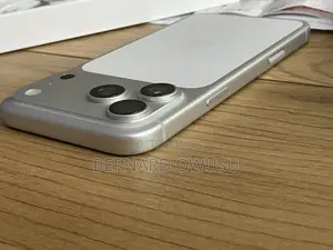 Apple iPhone 17 Pro Max 1 TB Silver