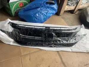 Civic 2016 2017 2018 Front Grille Shells (Black)