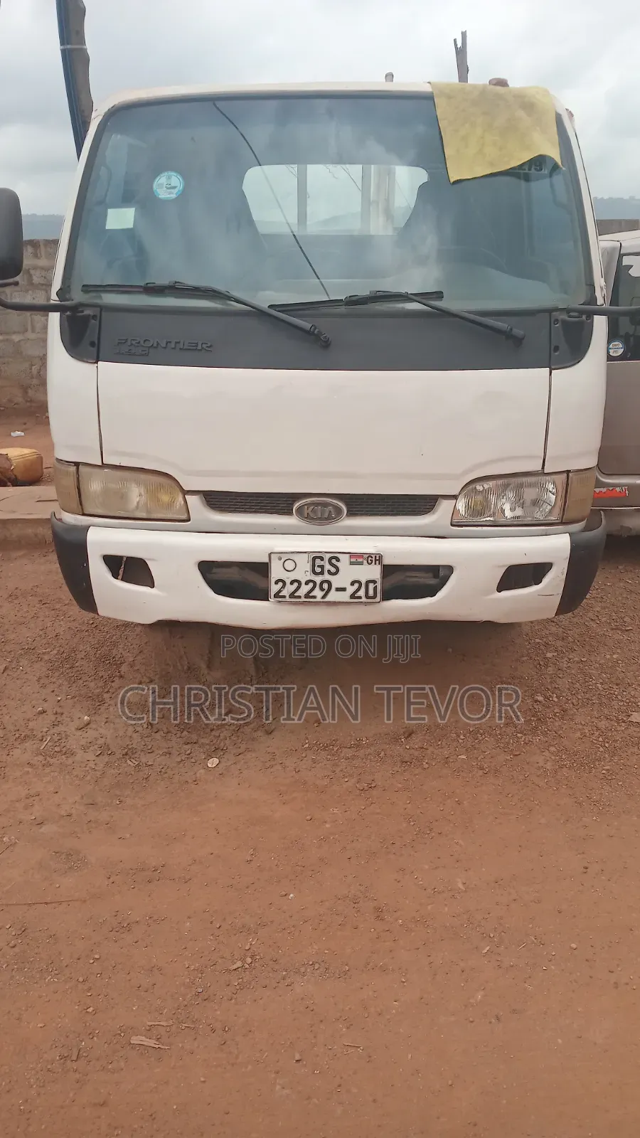 Mini Truck (Bongo Frontier)