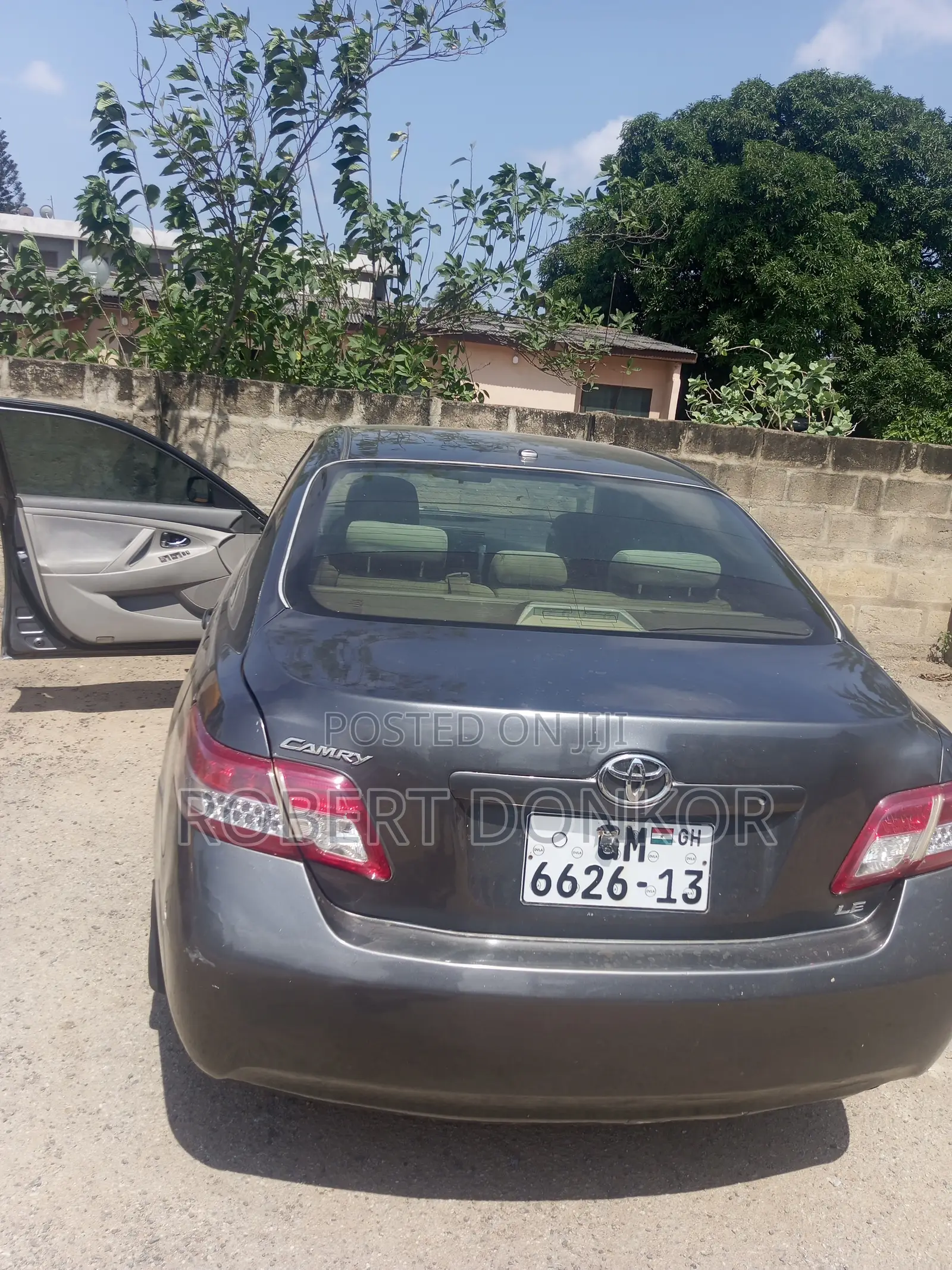 Subaru Outback 2.5i 2011 Black