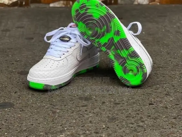 Nike Air Force 1 Low Sneakers