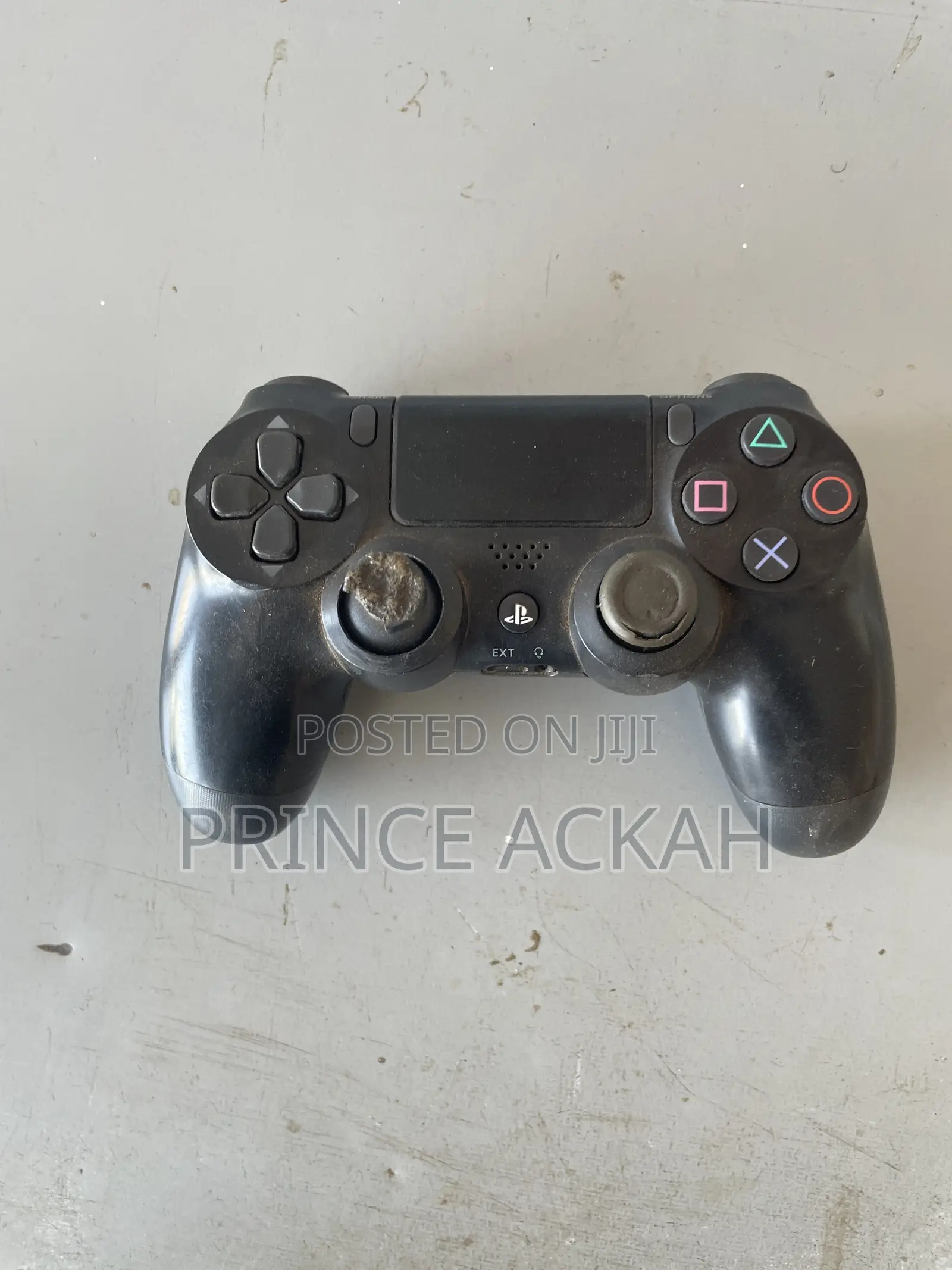 PlayStation 4 With 148 Games in the Library + 4 Controllers