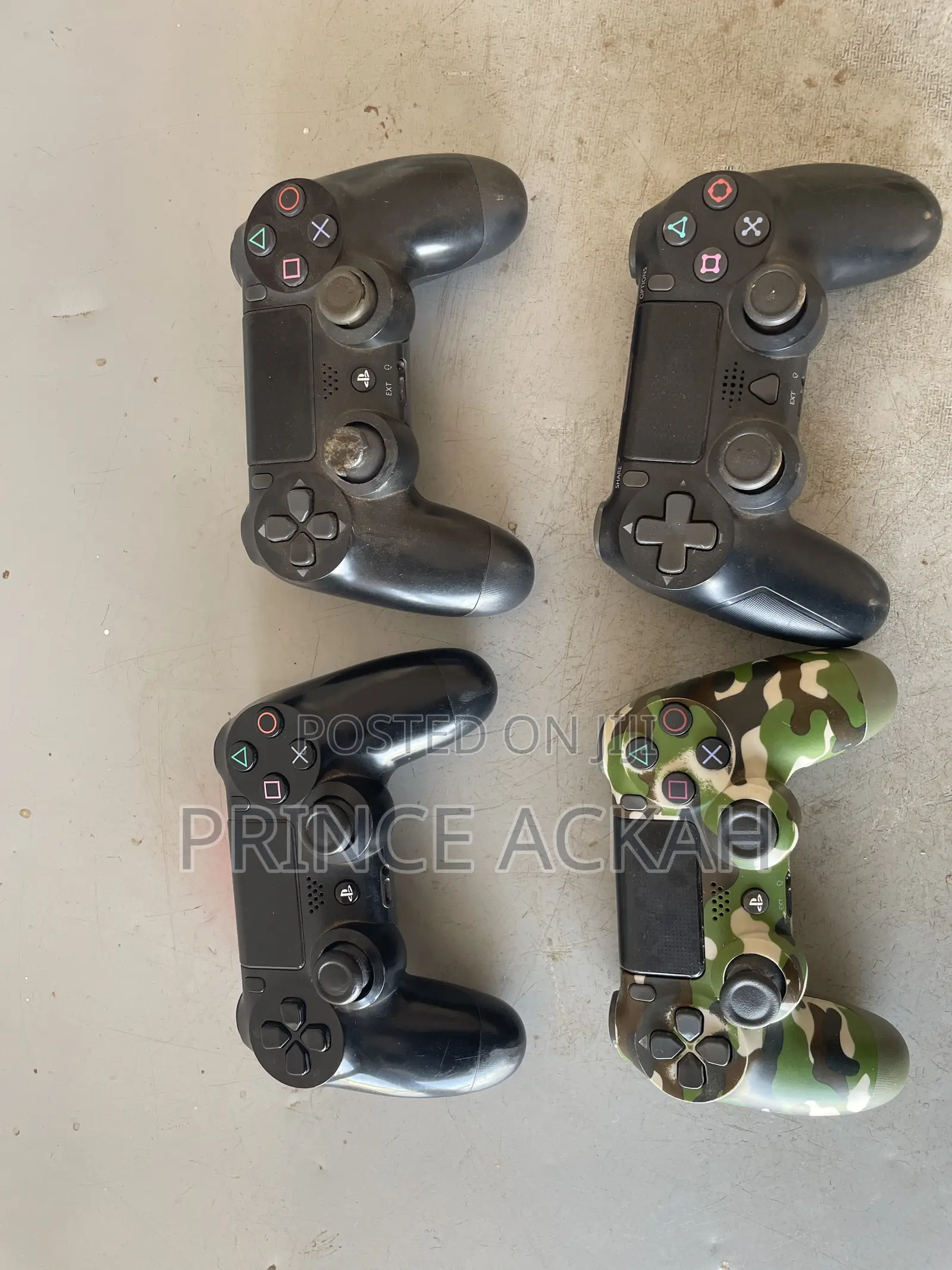 PlayStation 4 With 148 Games in the Library + 4 Controllers