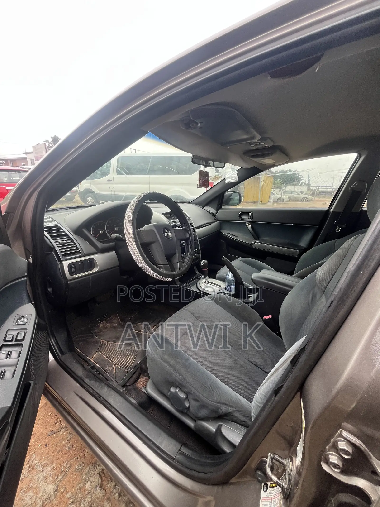 Mitsubishi Galant 2009 Brown