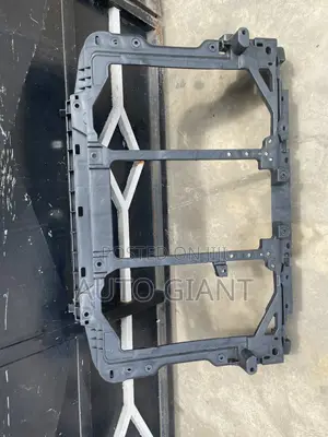 Mazda CX-5, 2018 Upwards Radiator Support.