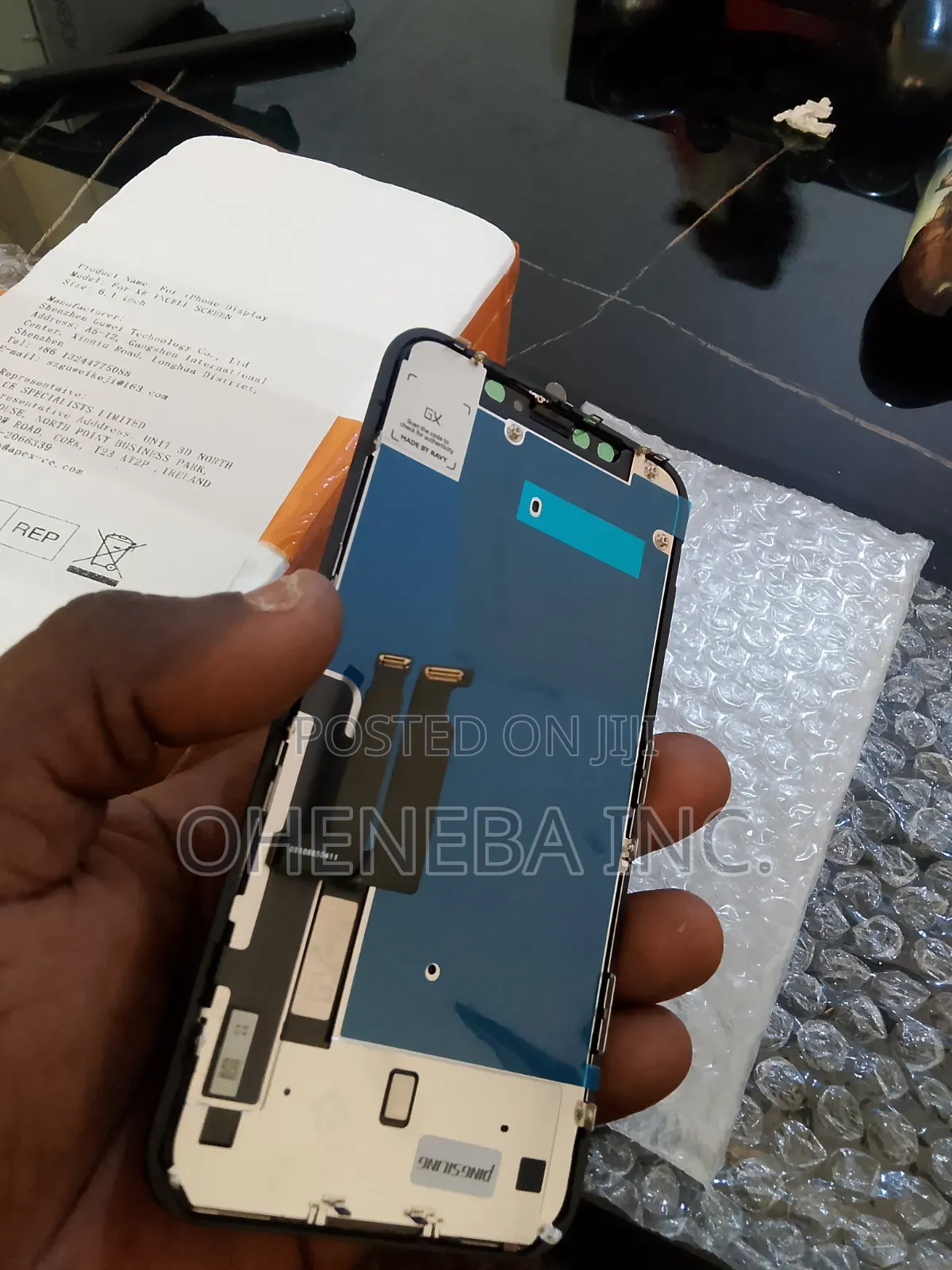 Buy Your iPhone Replacement Battery and Screens