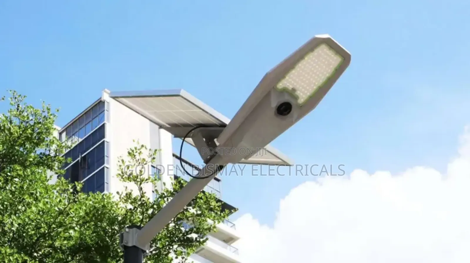 200Watts Solar Street Light With Remote Control and Radar Detector