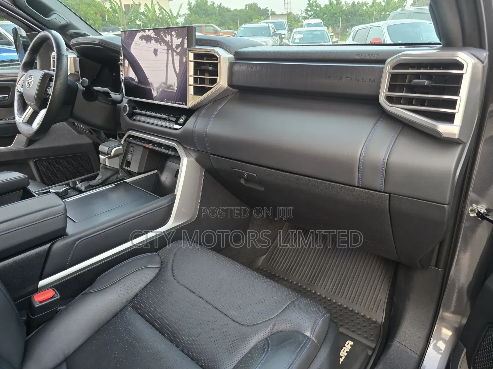 Toyota Tundra 2023 Gray