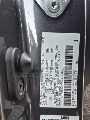 Toyota Tundra 2023 Gray