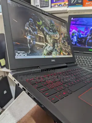 Laptop Dell Inspiron 15 7577 Gaming 16GB Intel Core i7 HDD+SSD 256GB
