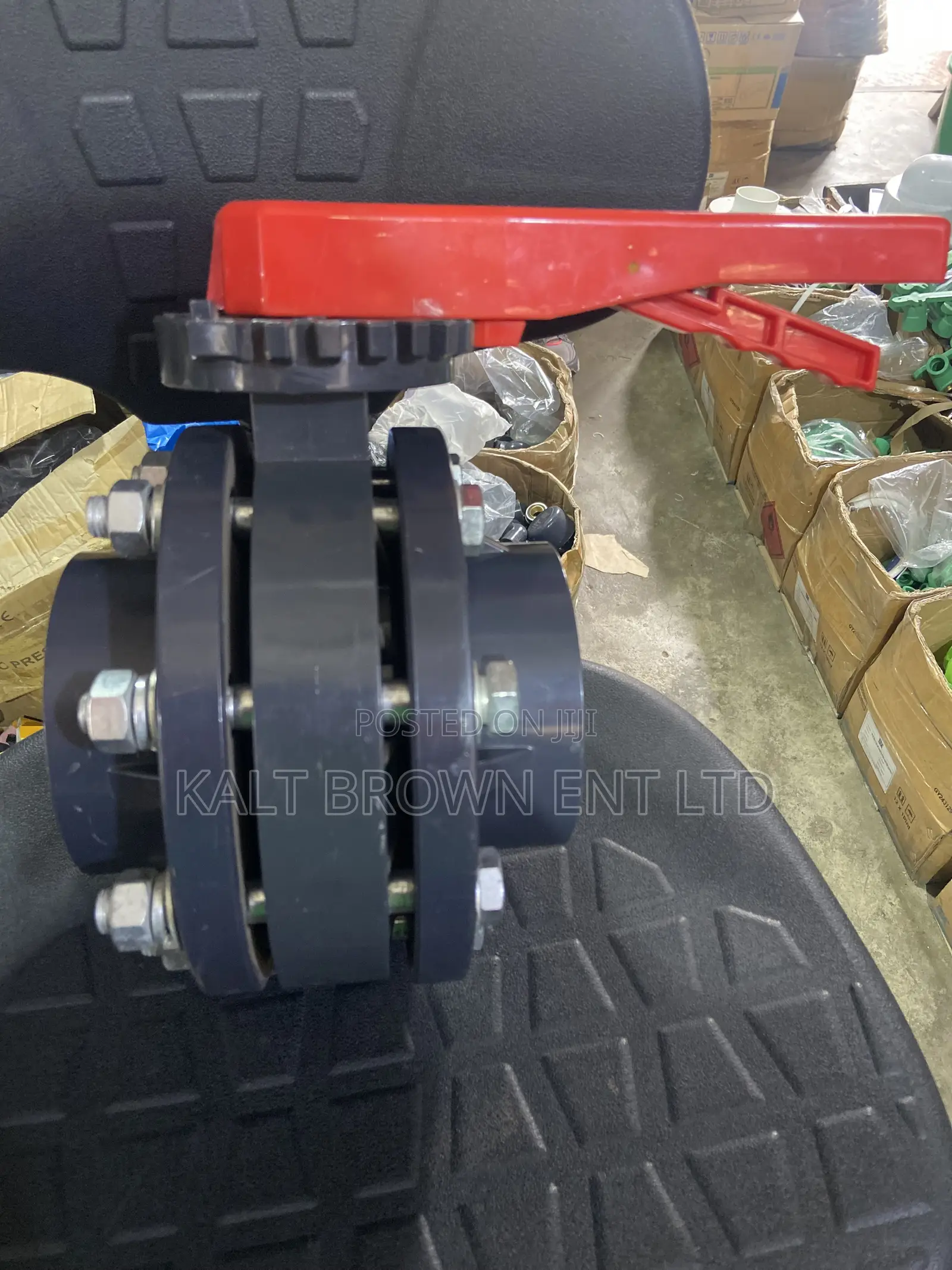 UPVC Butterfly Valve With Flanges Bolts 4’’